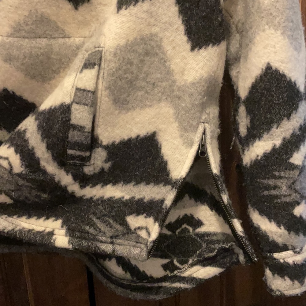 Woolrich Pullover - image 3